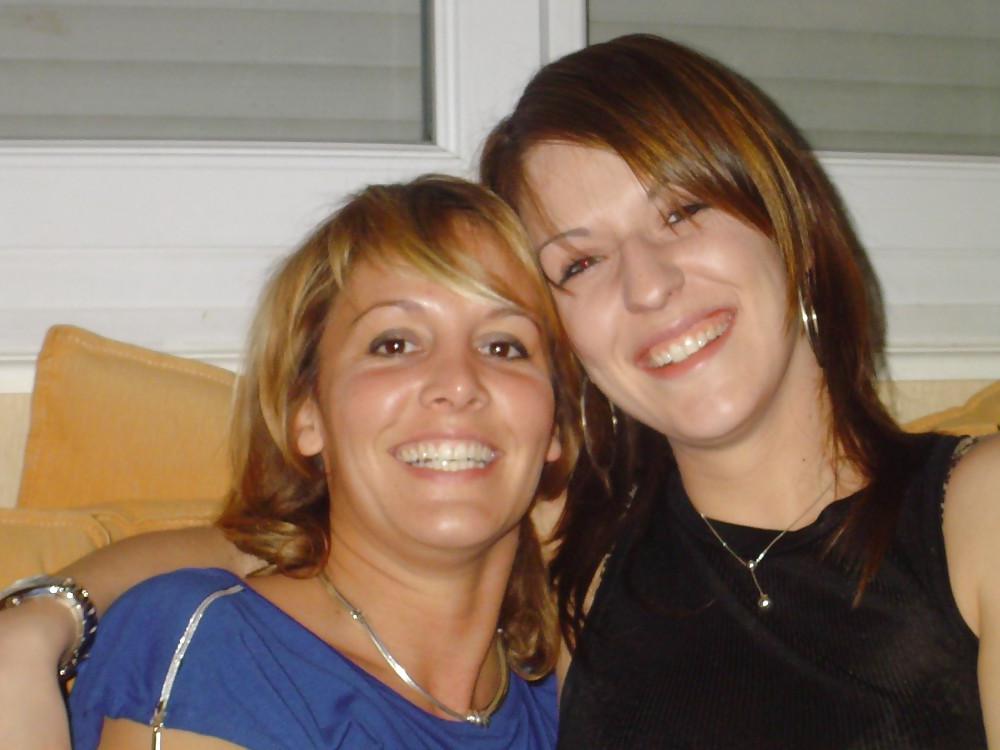 25P Lesbian Couple Homemade Pix