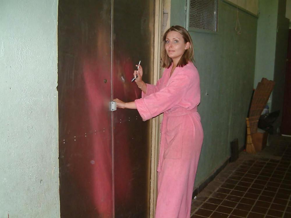 19P Amateur Milf 8