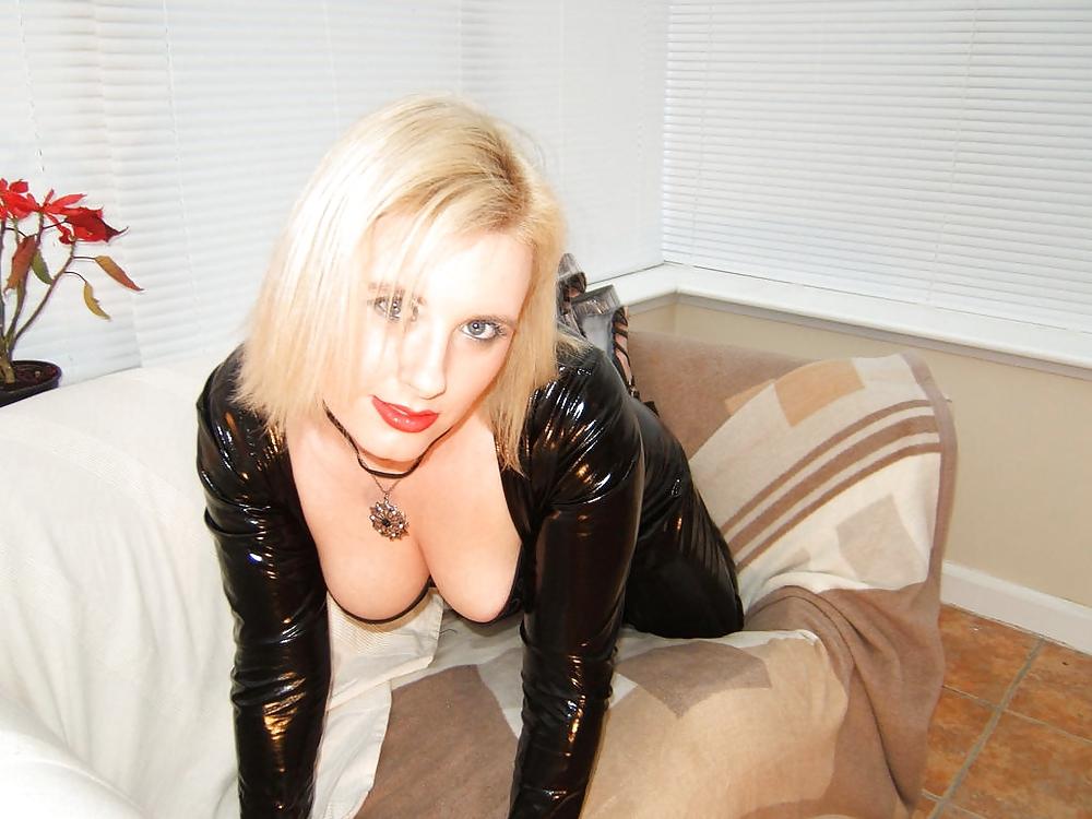 25P Nice Amateur Milf 5