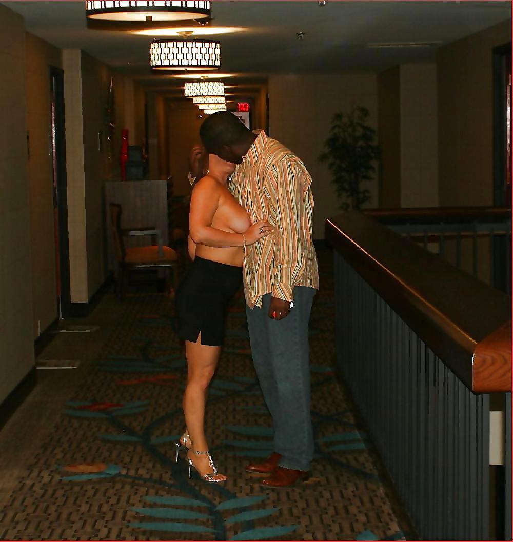 25P Sex whit BBC in public