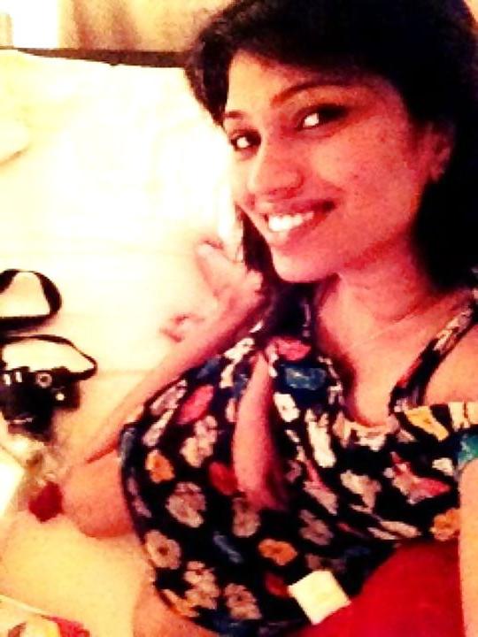 20P Indian girl from mumbai 