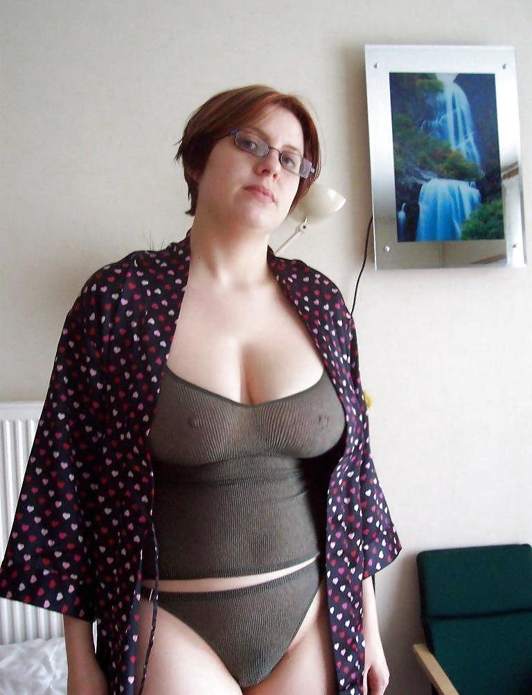 25P Amateur milf 307