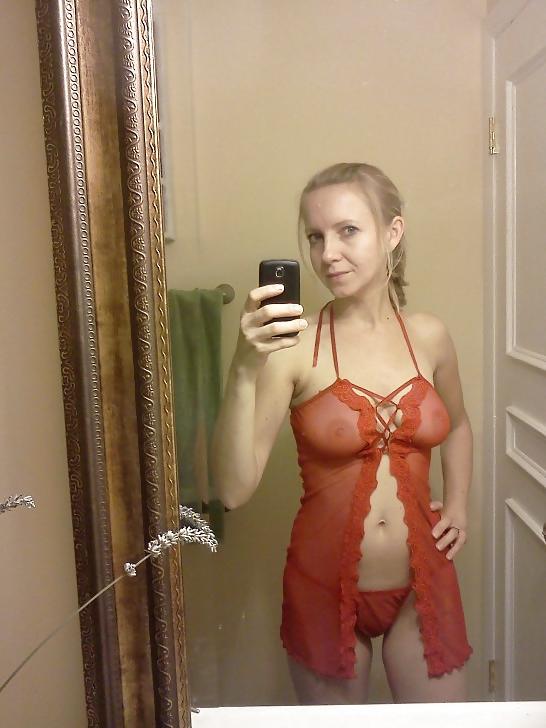 25P Amateur MILF