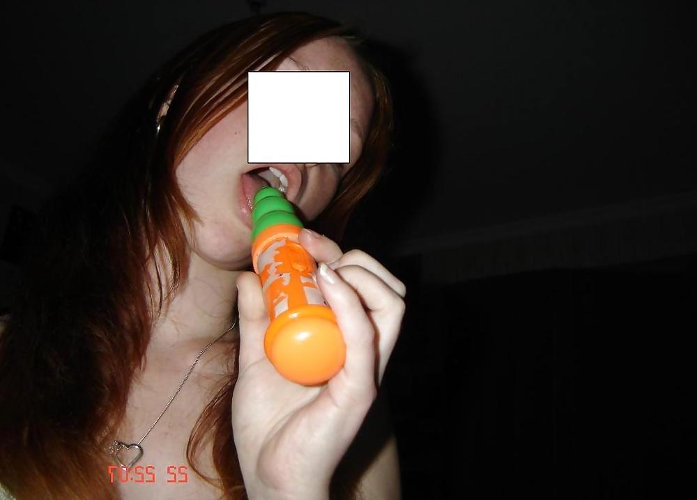 12P Pussy play with dildo