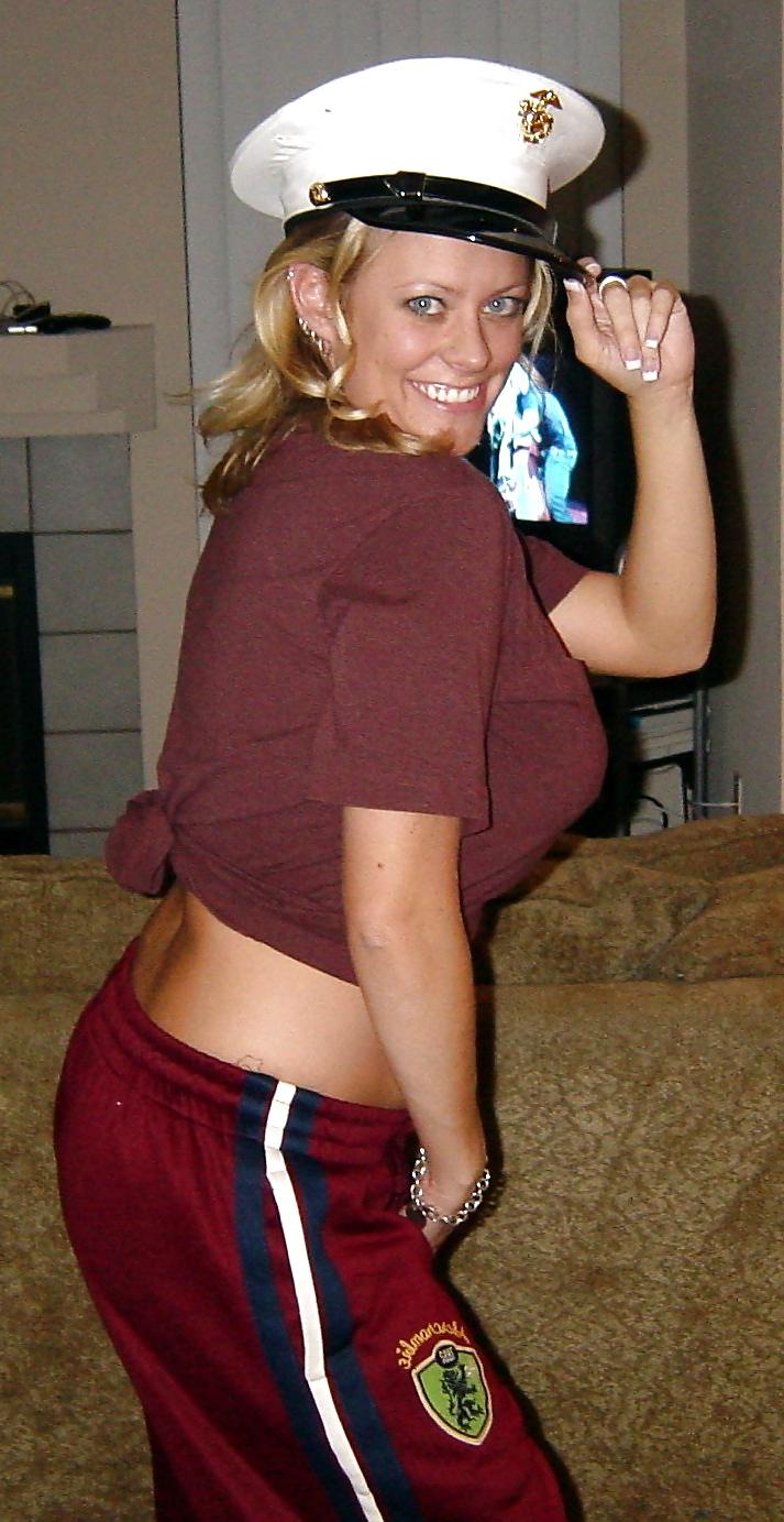 17P Pretty Amateur Milf SelfShot