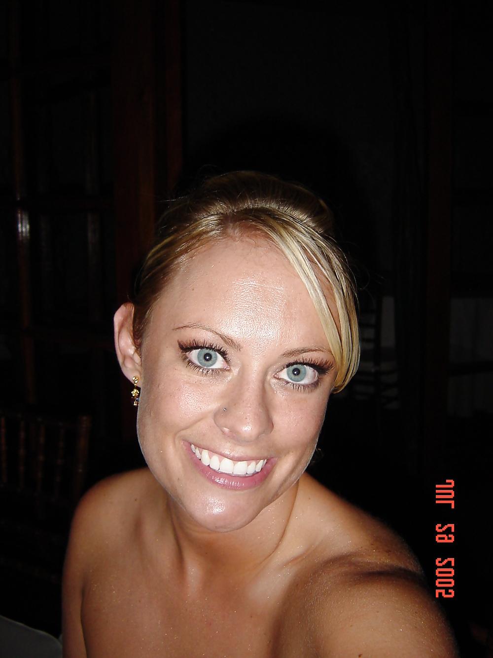 17P Pretty Amateur Milf SelfShot