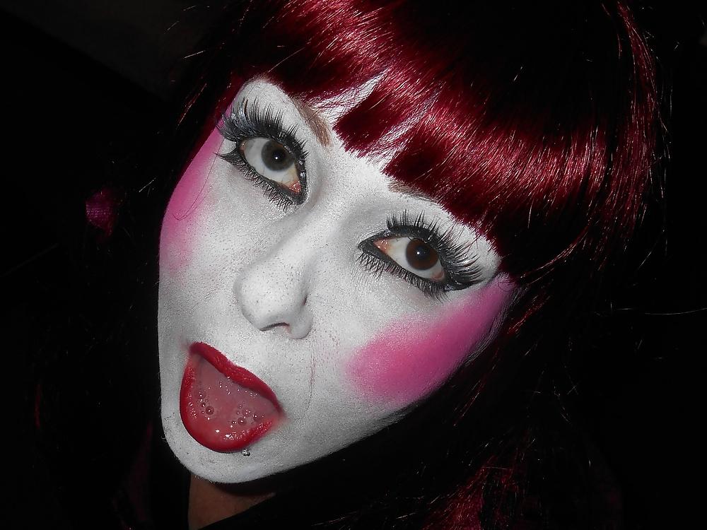 25P The Doll Mistress