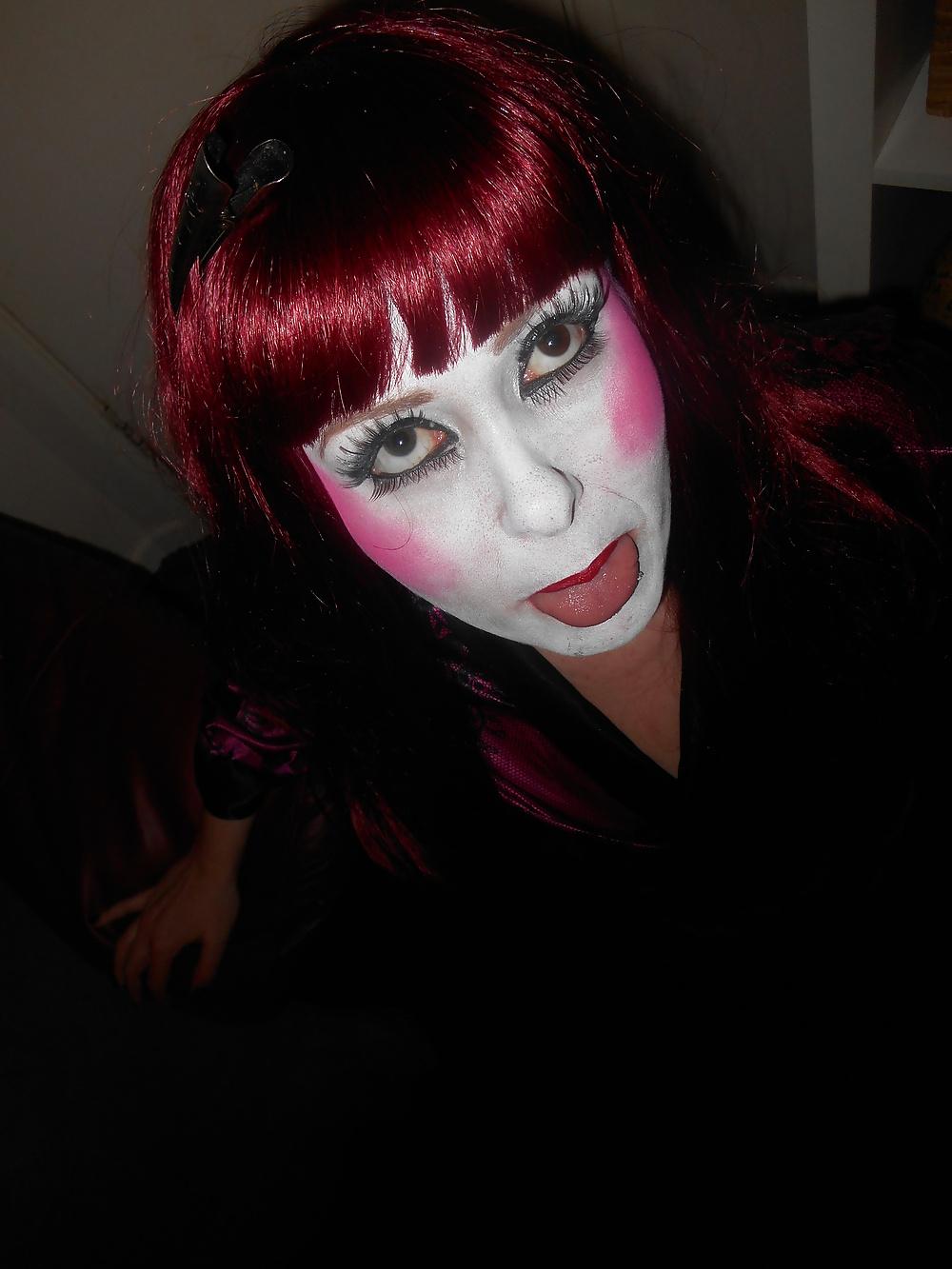 25P The Doll Mistress