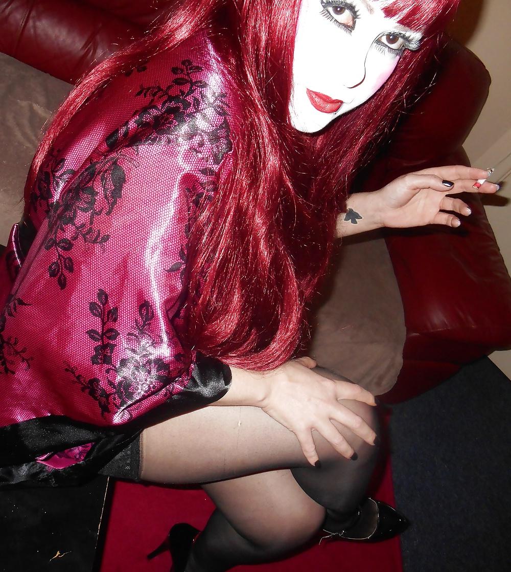 25P The Doll Mistress