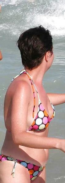 23P Spy mature beach summer romanian