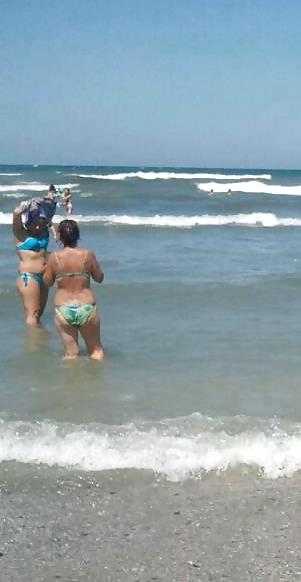 23P Spy mature beach summer romanian