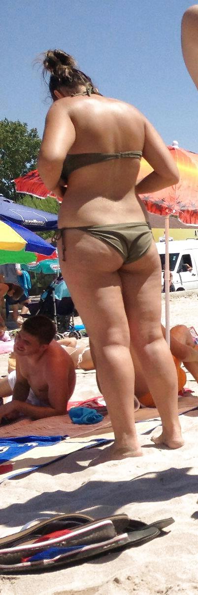 23P Spy mature beach summer romanian