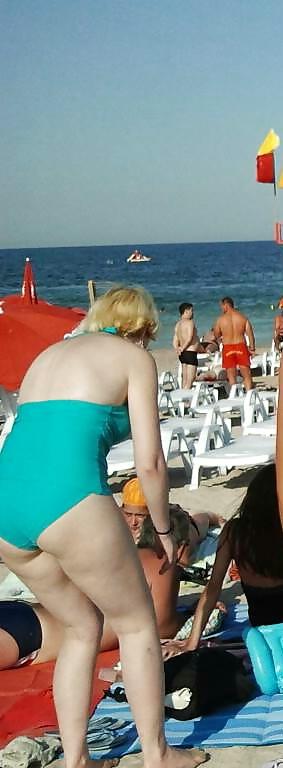 23P Spy mature beach summer romanian