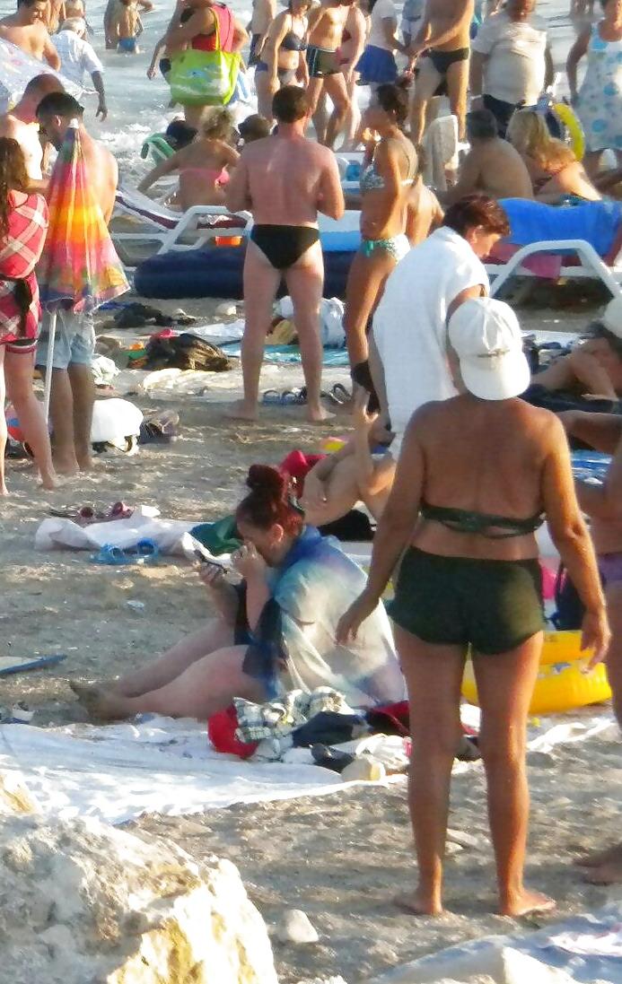23P Spy mature beach summer romanian
