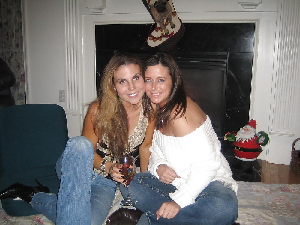 17P Hot Amateur MILF