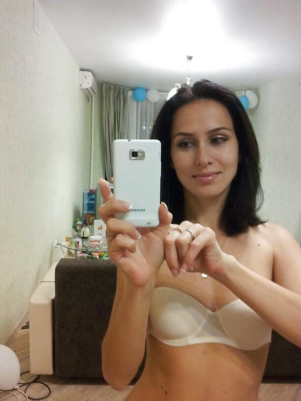 25P Russian lesbian couples