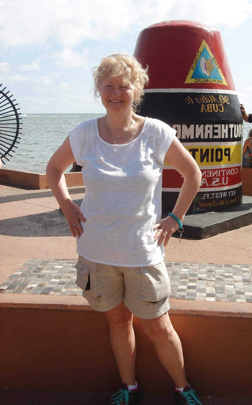 25P Donna from NH