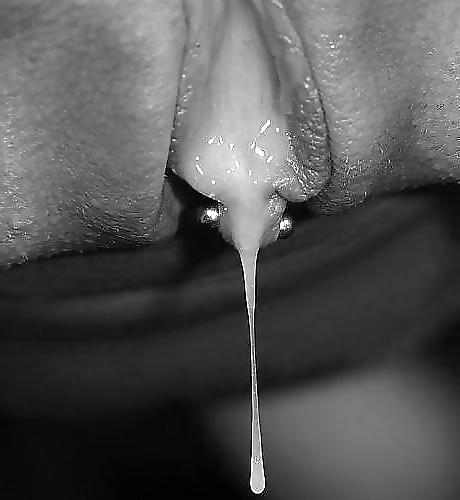 10P Erotic Black and White