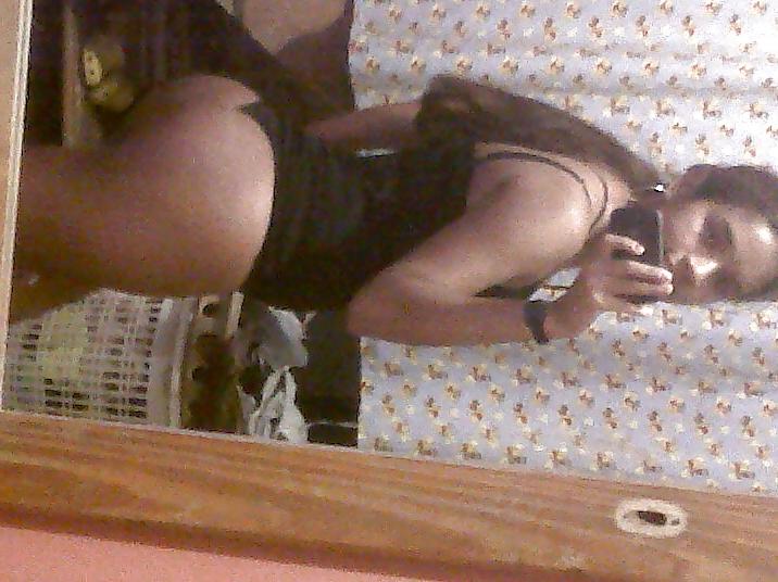 25P Mis favoritas latin amateur milf  