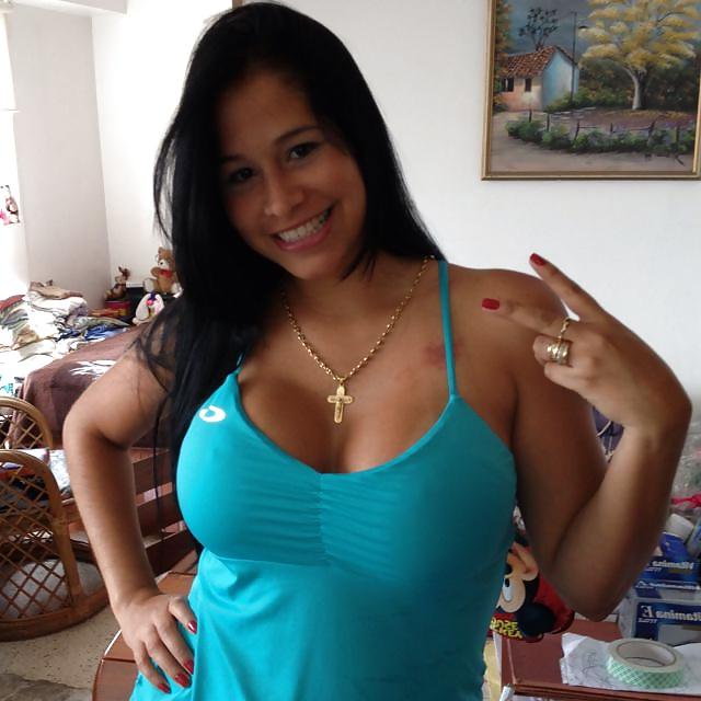 25P Mis favoritas latin amateur milf  
