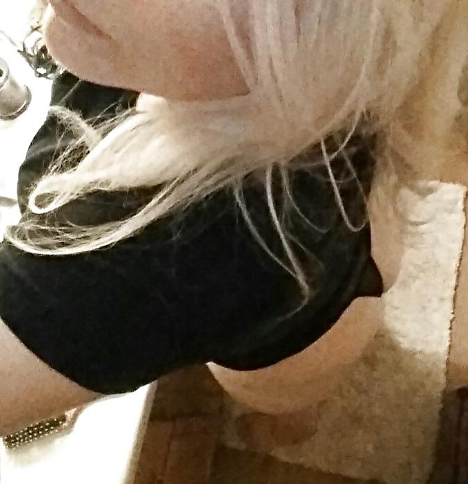21P Sexyhousewife