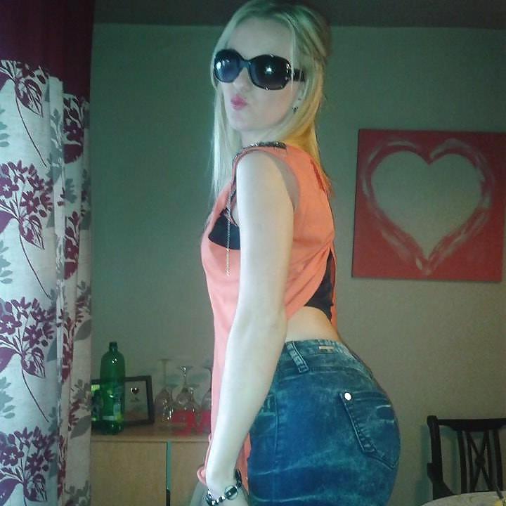 10P Im a slut
