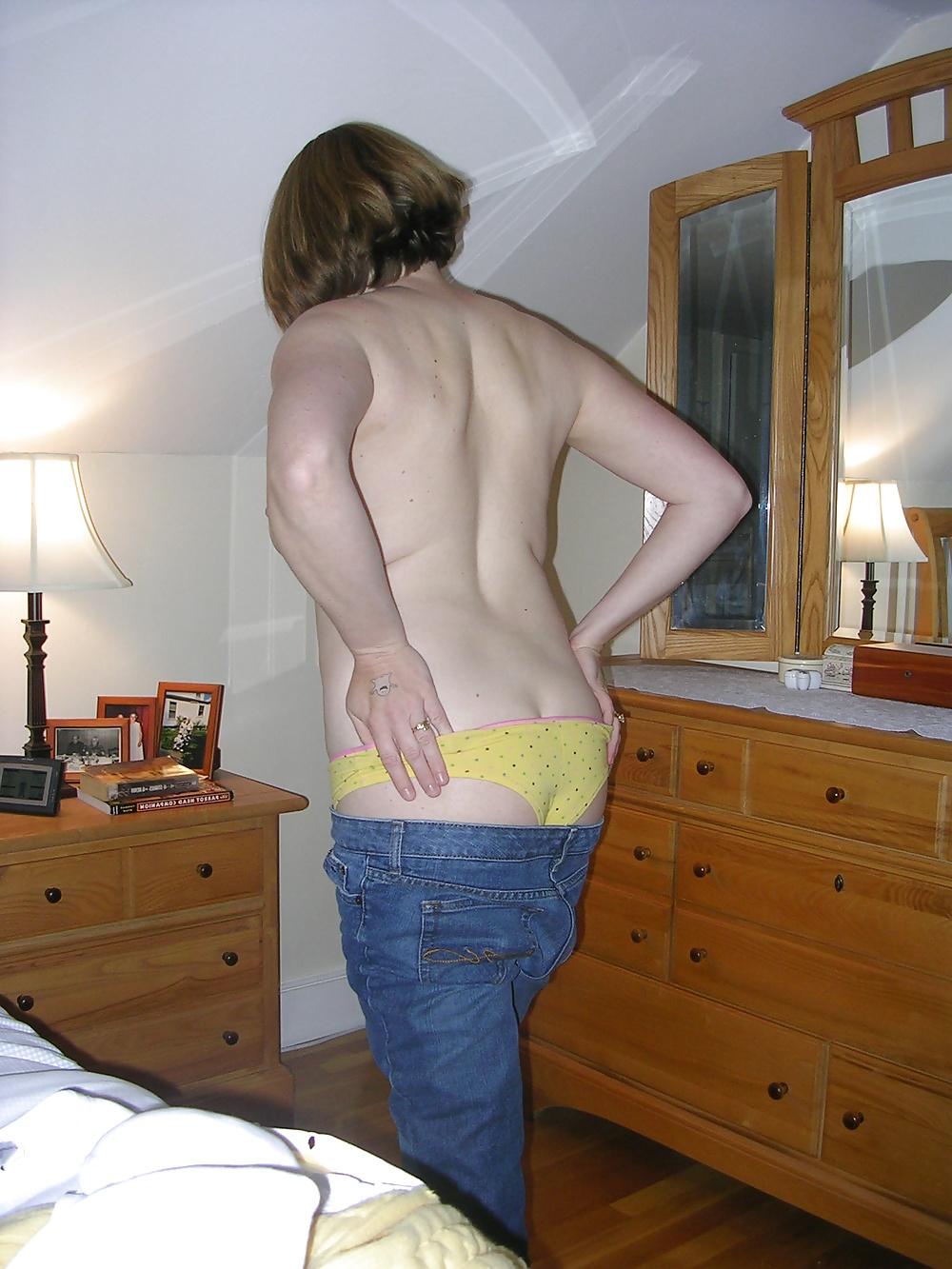 22P Amateur MILF 5