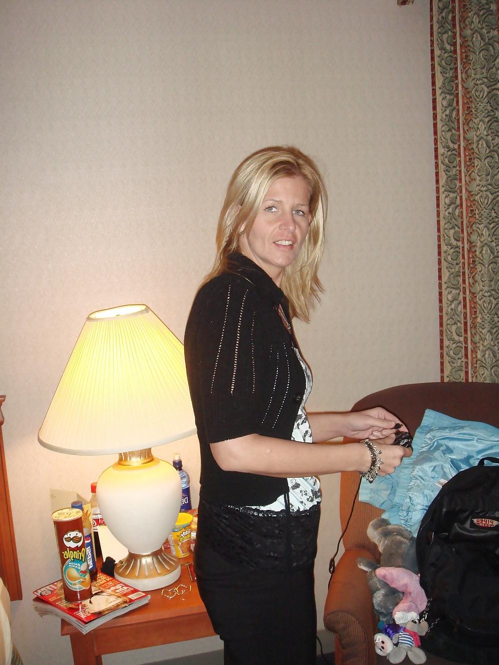 13P Dutch couple