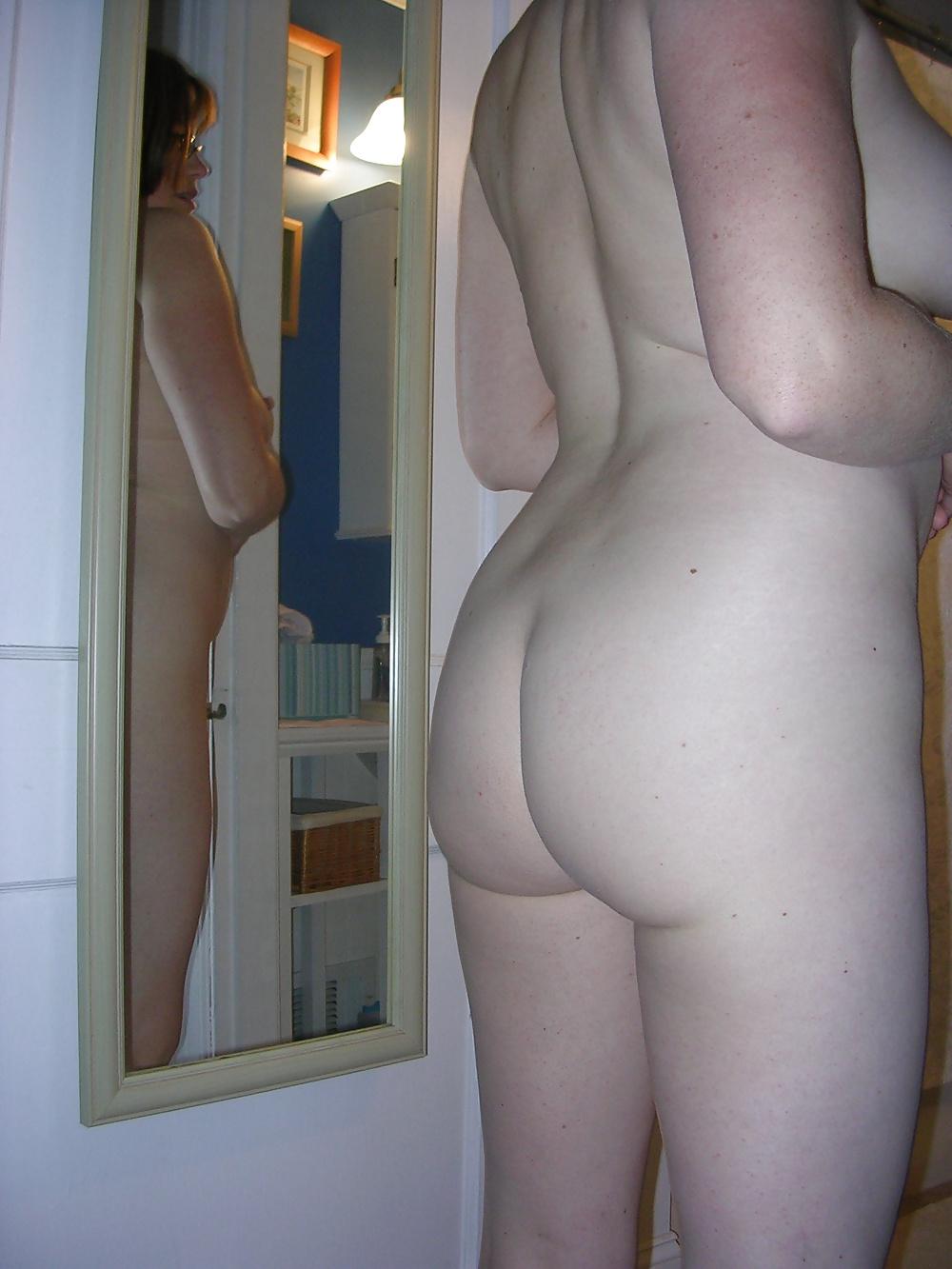 12P Amateur MILF