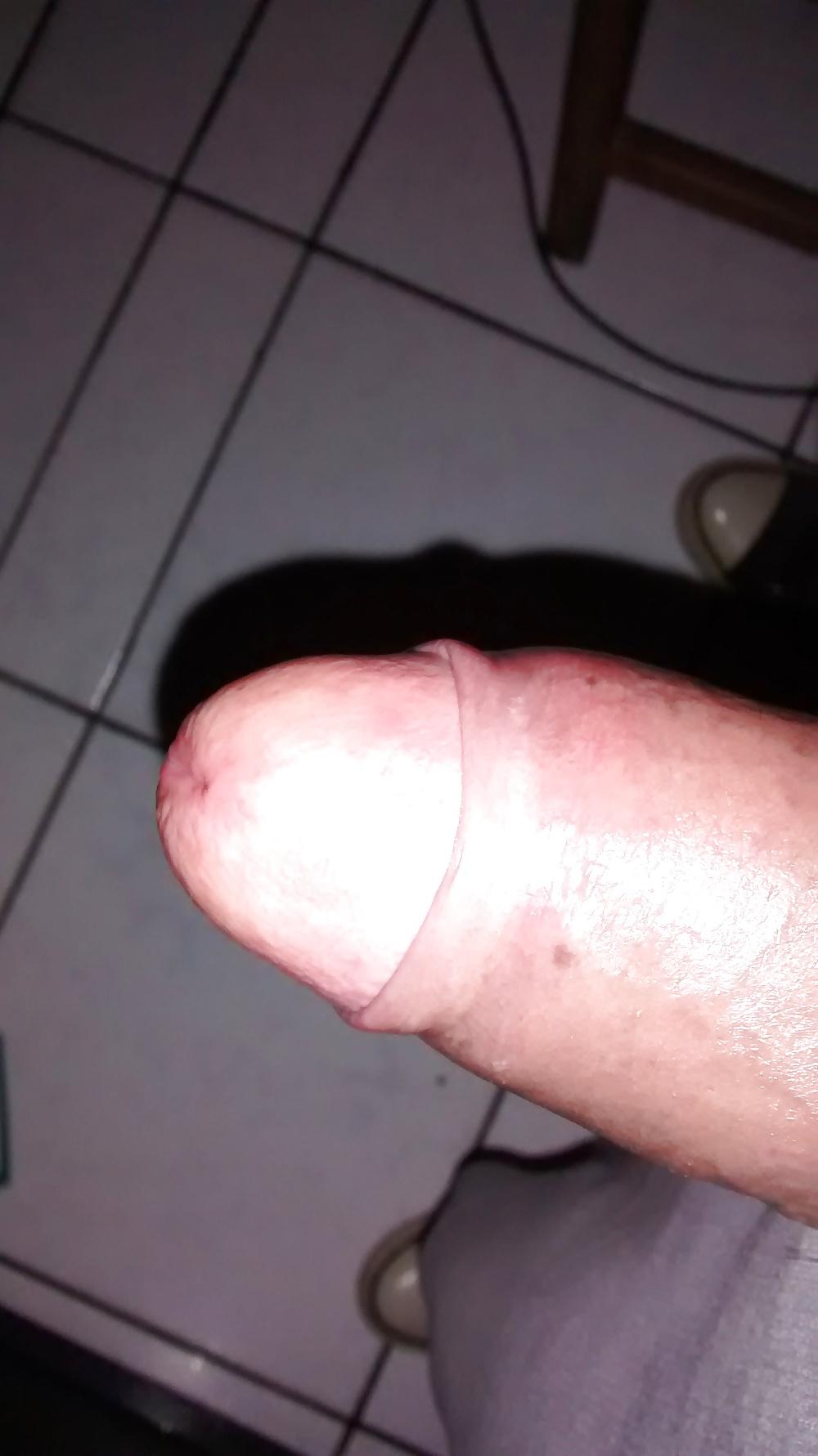 19P Cuckold cum Drinker.