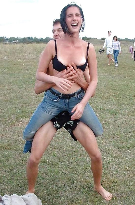 25P IN THEIR BRA'S