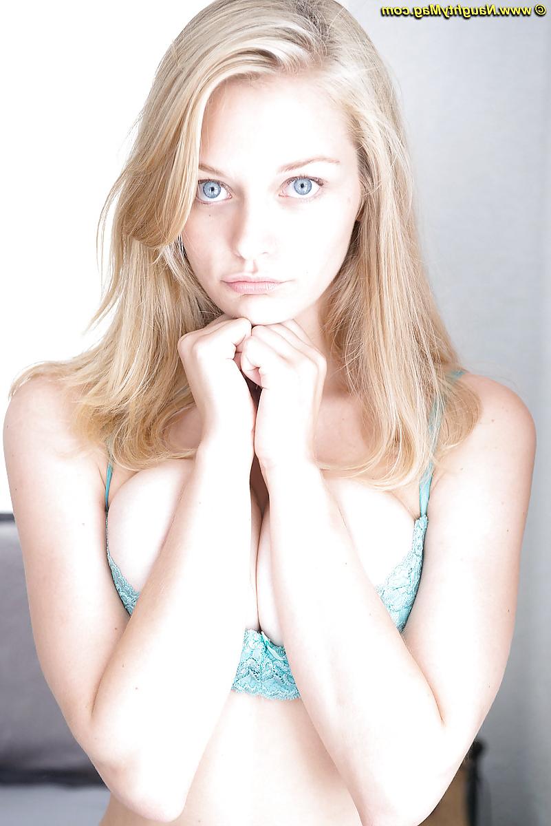 7P Blue Eyed Blonde Gone Black