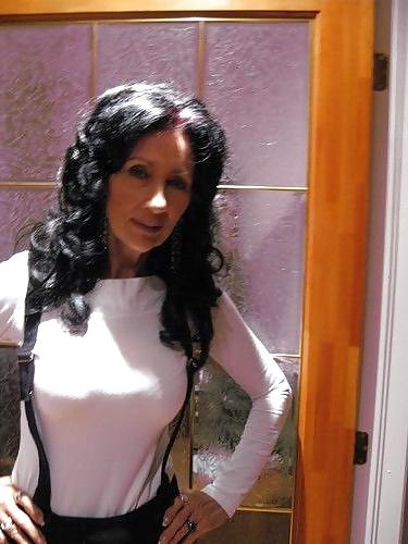 21P Amateur milf