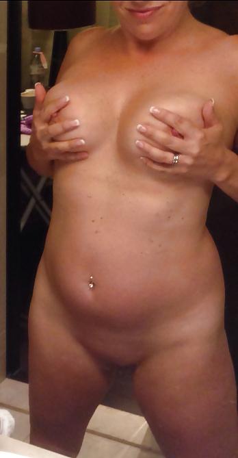 25P Horny amateur MILF