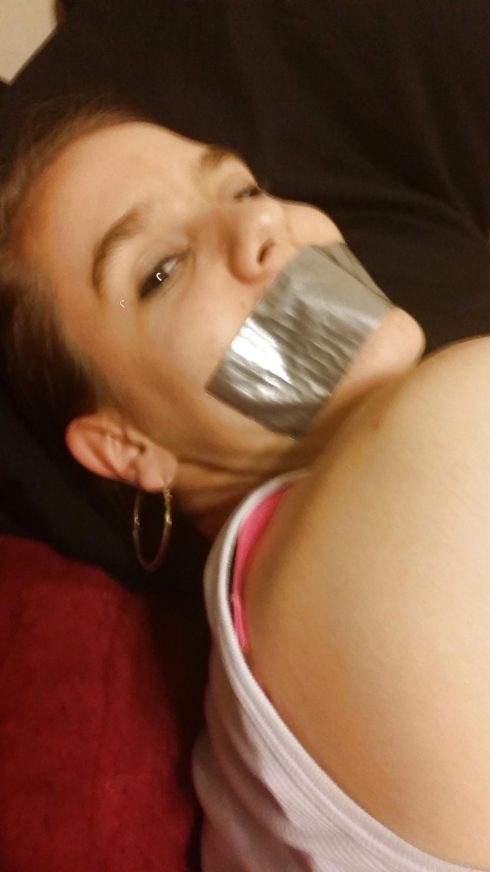 25P Teen Feet Girl Tamara Asser is to make love
