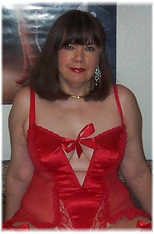 25P Amateur MILF Types