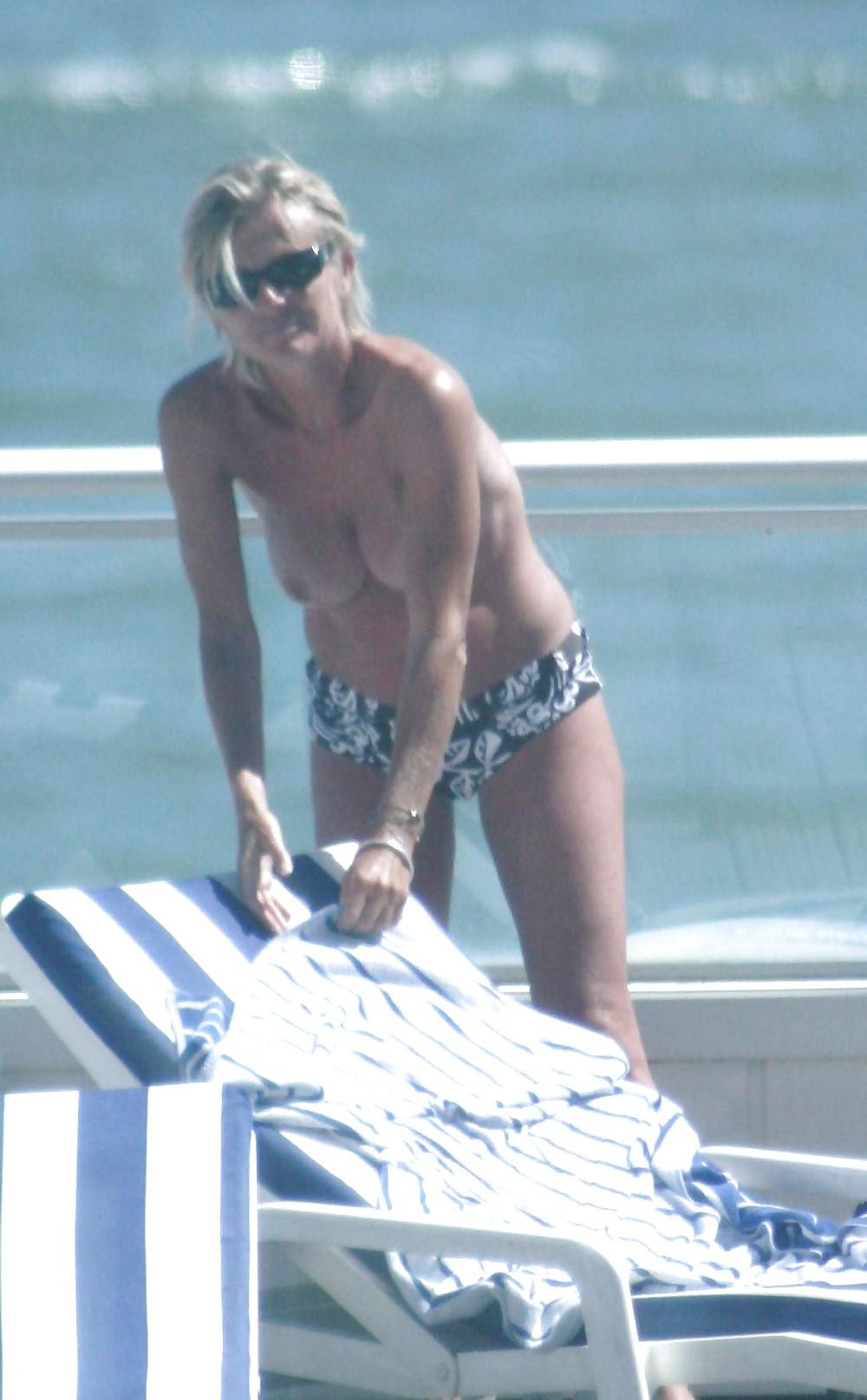 25P Amateur milf