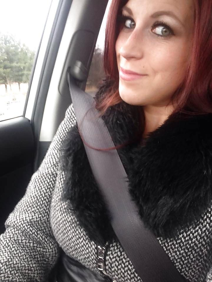 15P Big Tit Amateur MILF Whore