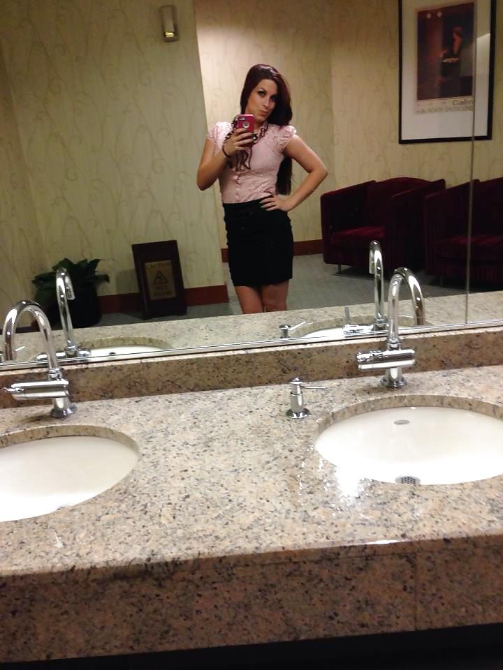 15P Big Tit Amateur MILF Whore