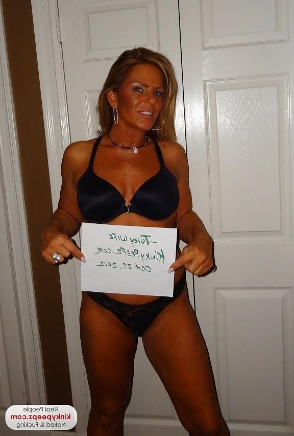 13P Another KinkyPeepz.com Member