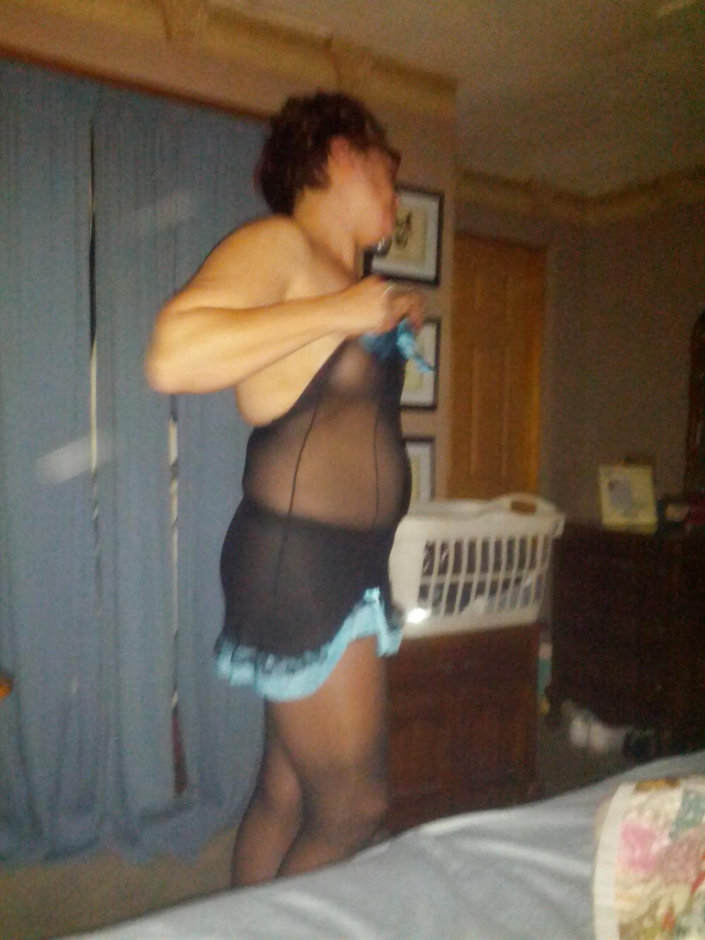 4P Nice night in Pantyhose!!