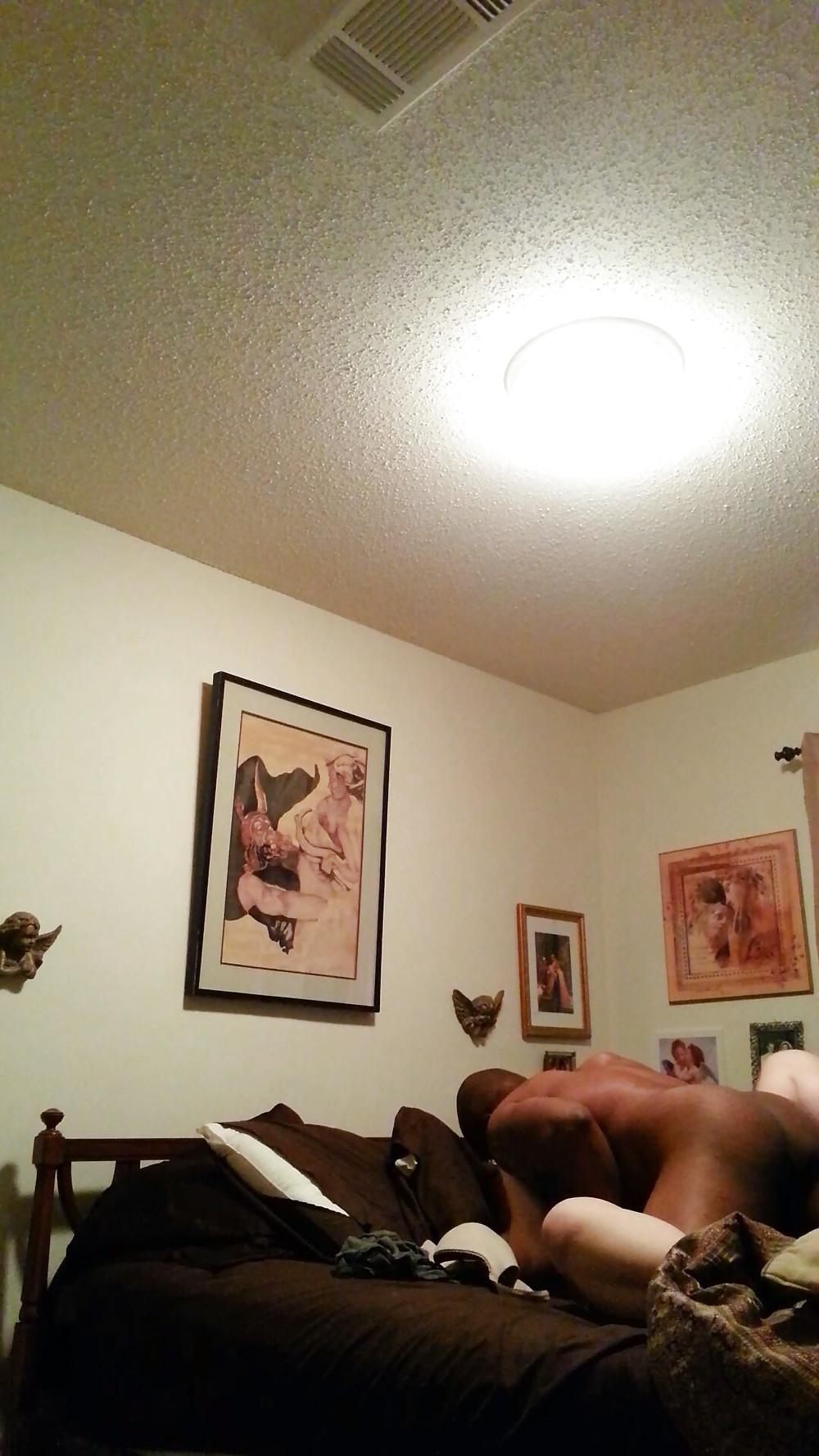 4P Another hot wife, taking pics for her husband 