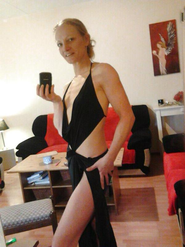 16P Dutch amateur MILF Bernadette