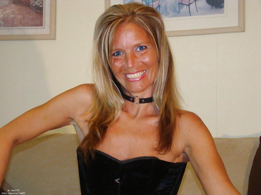 9P Amateur Mature Milf 