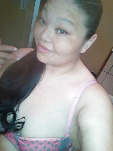 23P Amatuer 37 year old milf selfies
