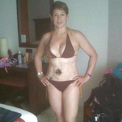 11P Milf, Slut, Amateur photos