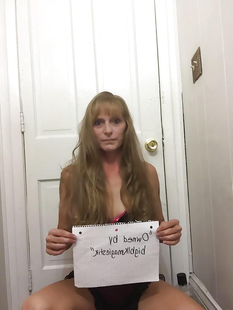 9P My Slut Cora
