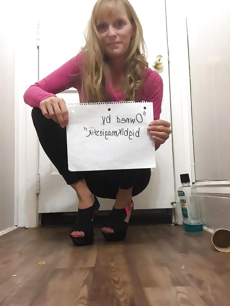 9P My Slut Cora
