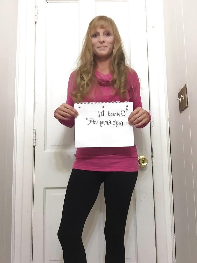 9P My Slut Cora