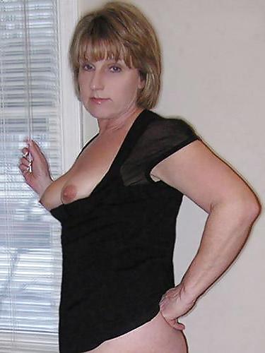 19P Amateur Series - Chunky Blond MILF